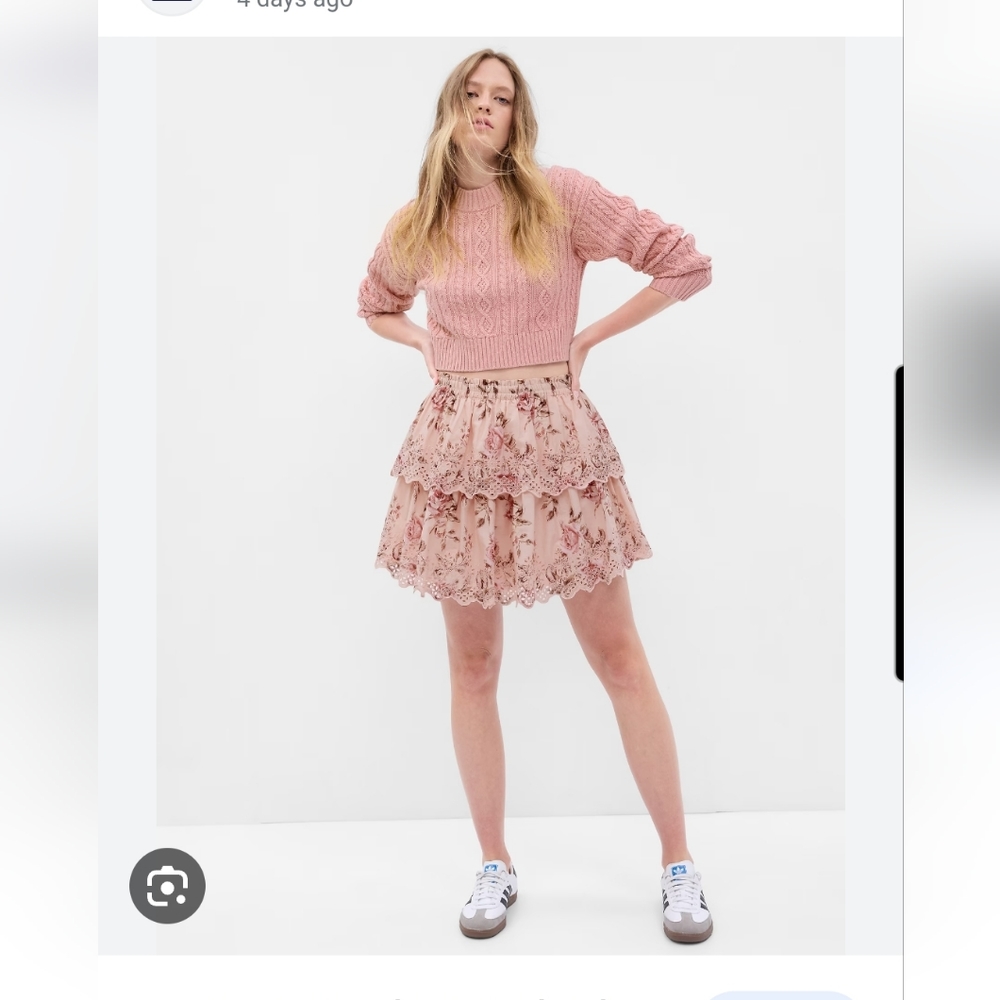 LoveShackFancy x Gap -Foral Flippy Skirt Size L